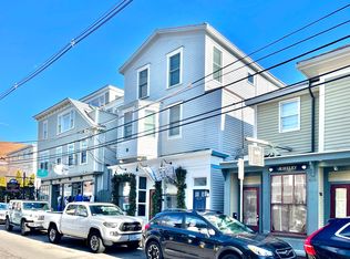 404 Thames St #3F, Newport, RI 02840