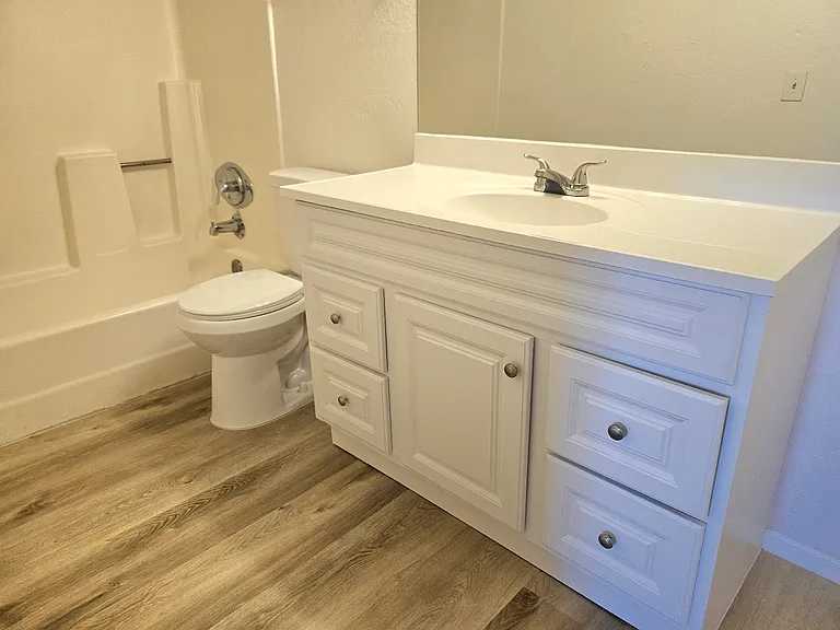 510 E Hatcher Rd #307 — Photo 8