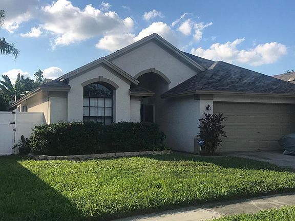 2nd image of 13404 Sunvale Pl
