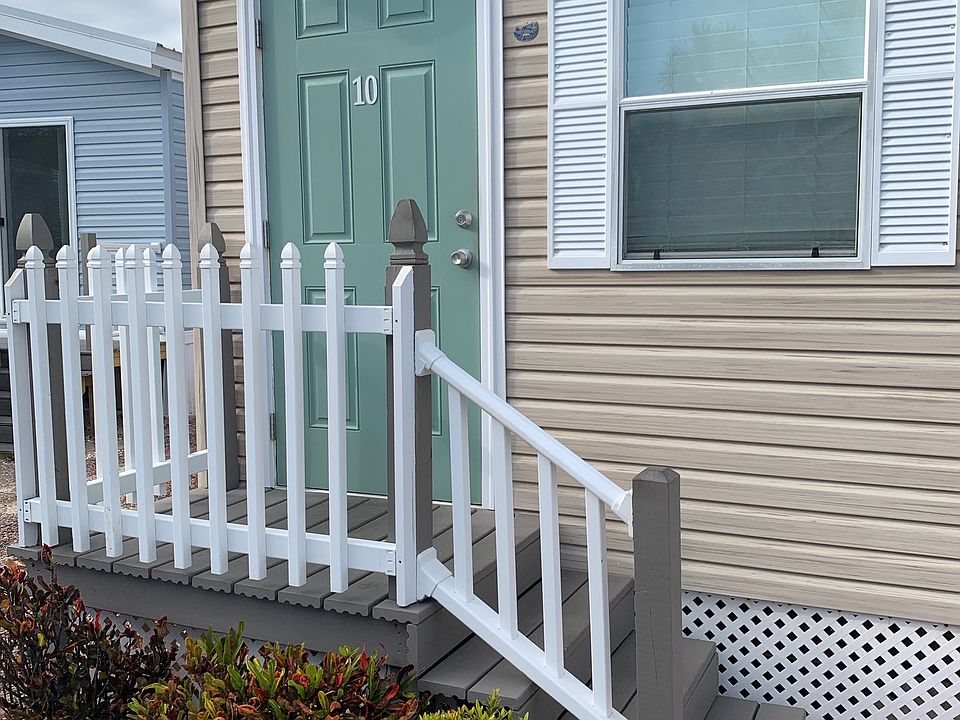 1st image of 2580 NE Indian River Dr #7
