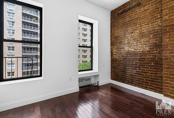 Rented by PREX Realty Corp | media 20