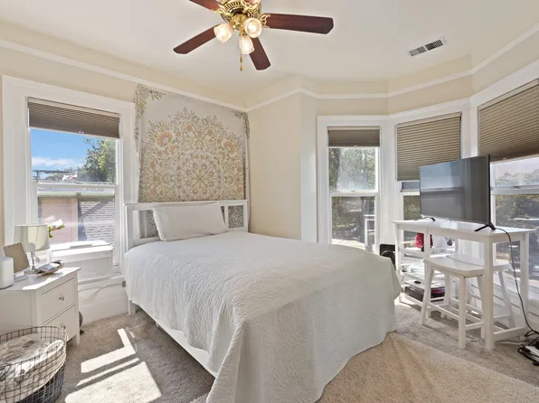 710 S 3rd St APT 5, San Jose, CA 95112
