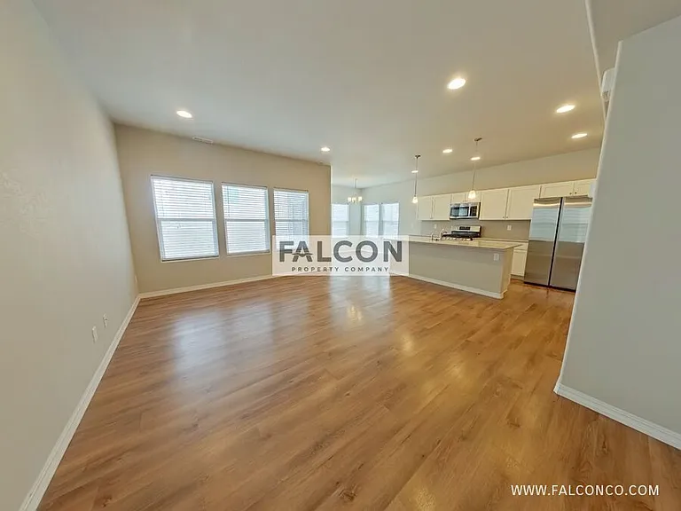 4271 Samaritan Loop — Photo 3