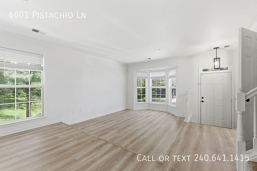 1st image of 4601 Pistachio Ln