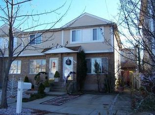 766 Barlow Ave, Staten Island, NY 10312