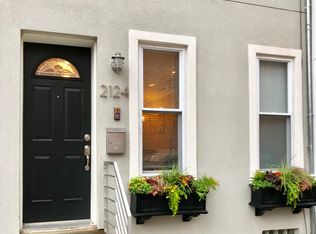 2124 Pemberton St, Philadelphia, PA 19146