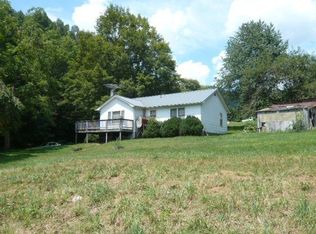 1640 Phillips Branch Rd, Vilas, NC 28692