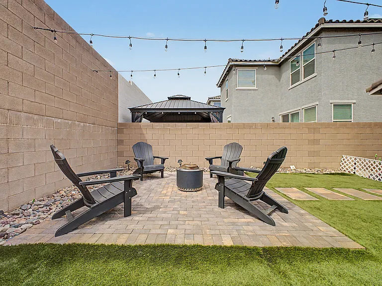 9963 Ravenswood Peak Ave — Photo 36