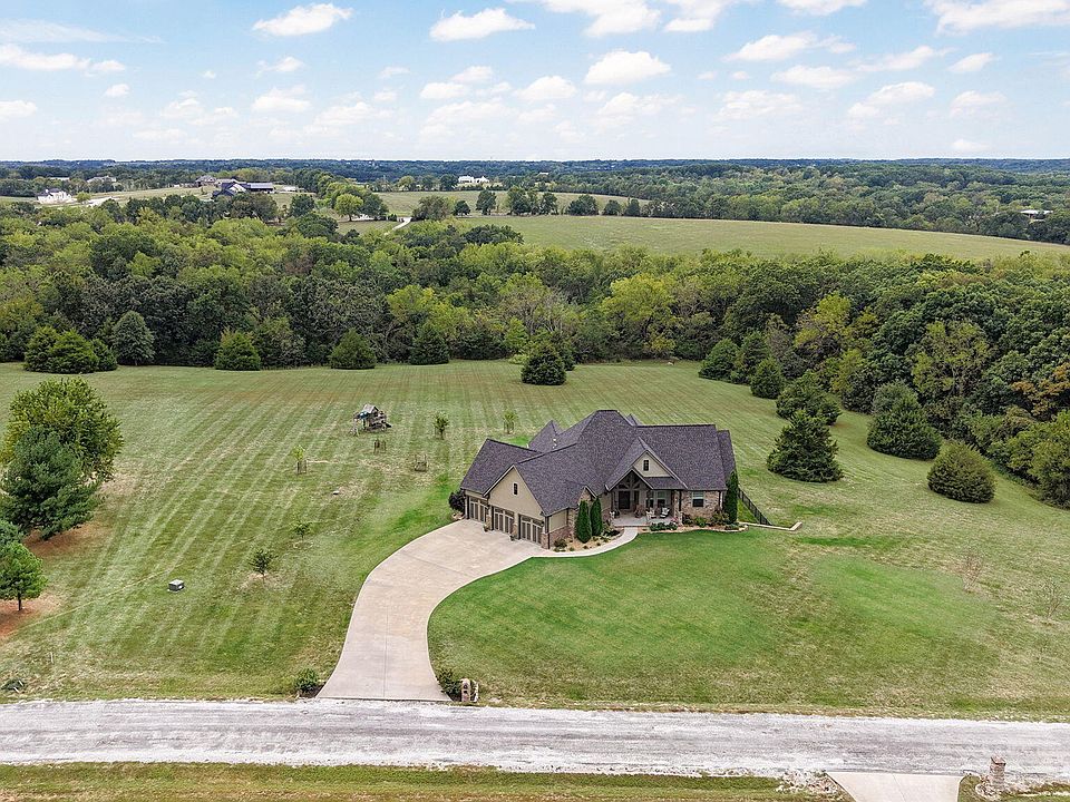 1st image of 164 Spring Branch Lane