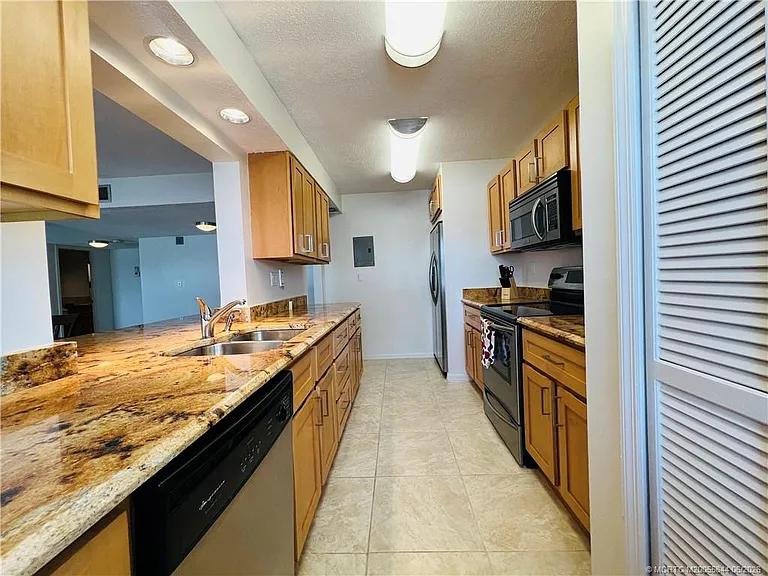 10044 S Ocean Dr #308 — Photo 12