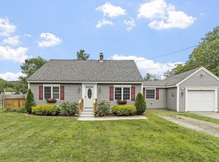3 Park Rd, Ashby, MA 01431