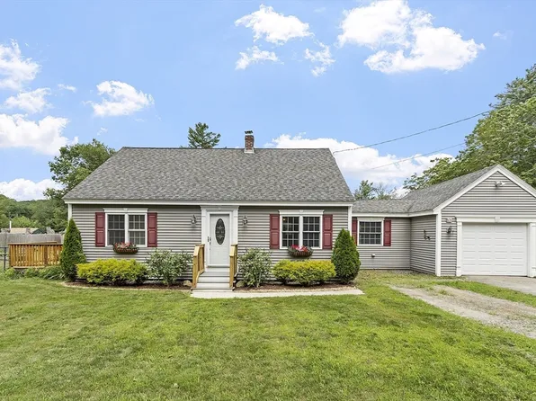 3 Park Rd, Ashby, MA 01431