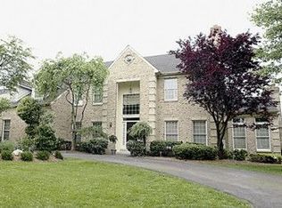 7200 Cliff Pine Dr, Gaithersburg, MD 20879