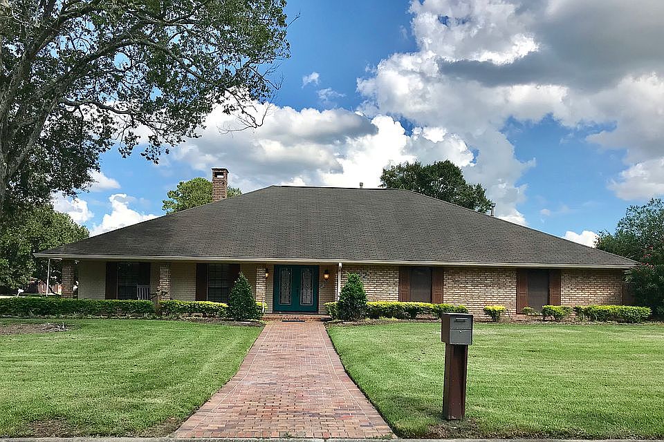 1st image of 802 Ormond Blvd