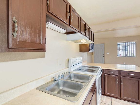 5th image of 520 E Glenn St #21