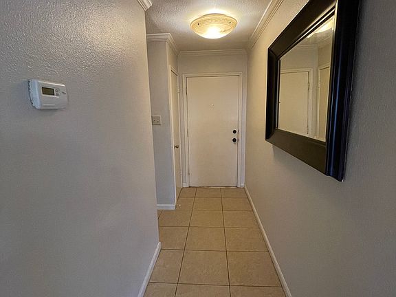 3rd image of 12219 Ridge Cave St