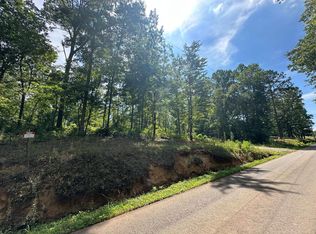 13 Bruton Rd, Savannah, TN 38372