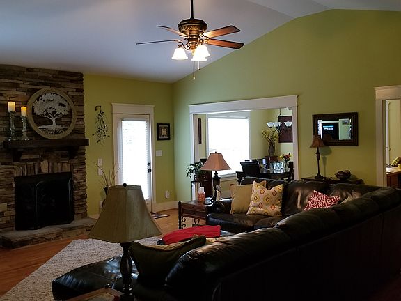 3rd image of 5694 Apple Meadow Dr