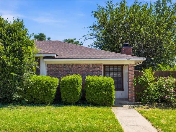 2022 Minnie Dr, Arlington, TX 76012