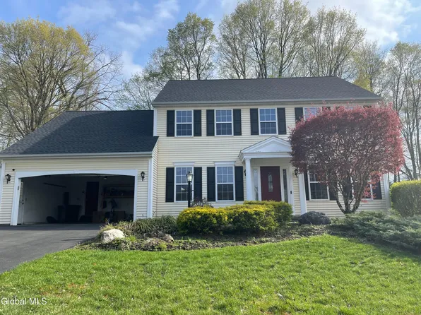 227 S Springhurst Drive, East Greenbush, NY 12061