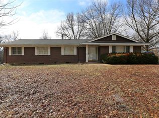 109 Berlekamp Dr, Saint Charles, MO