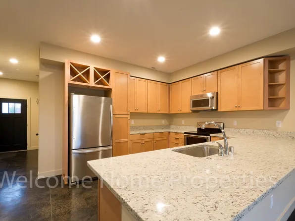 72 NE Hadley Way, 72 NE Hadley Way #2, College Place, WA 99324