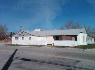 2069 Inyo St, Mojave, CA 93501