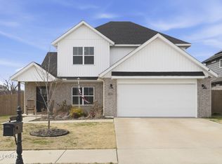 1251 Bootleg Rd, Bentonville, AR 72713