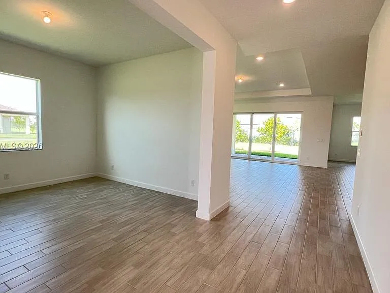 1097 Haywagon Trl — Photo 12