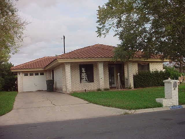 1st image of 2206 Hunter Dr