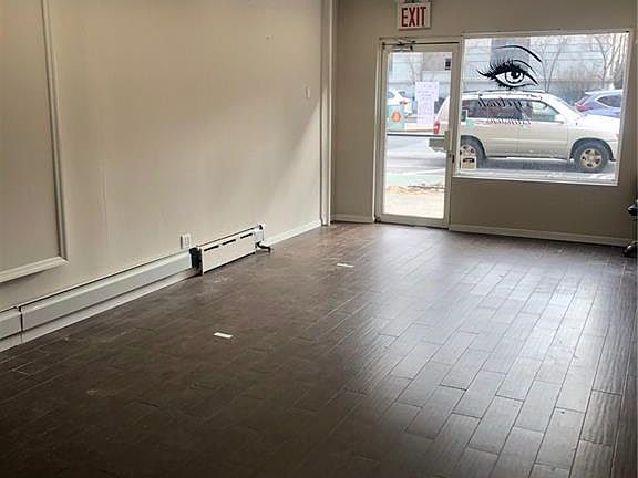 3rd image of 526 4th Ave