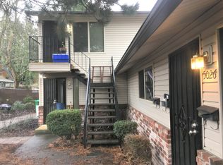 5026-5030 SE Hawthorne Blvd, Portland, OR 97215