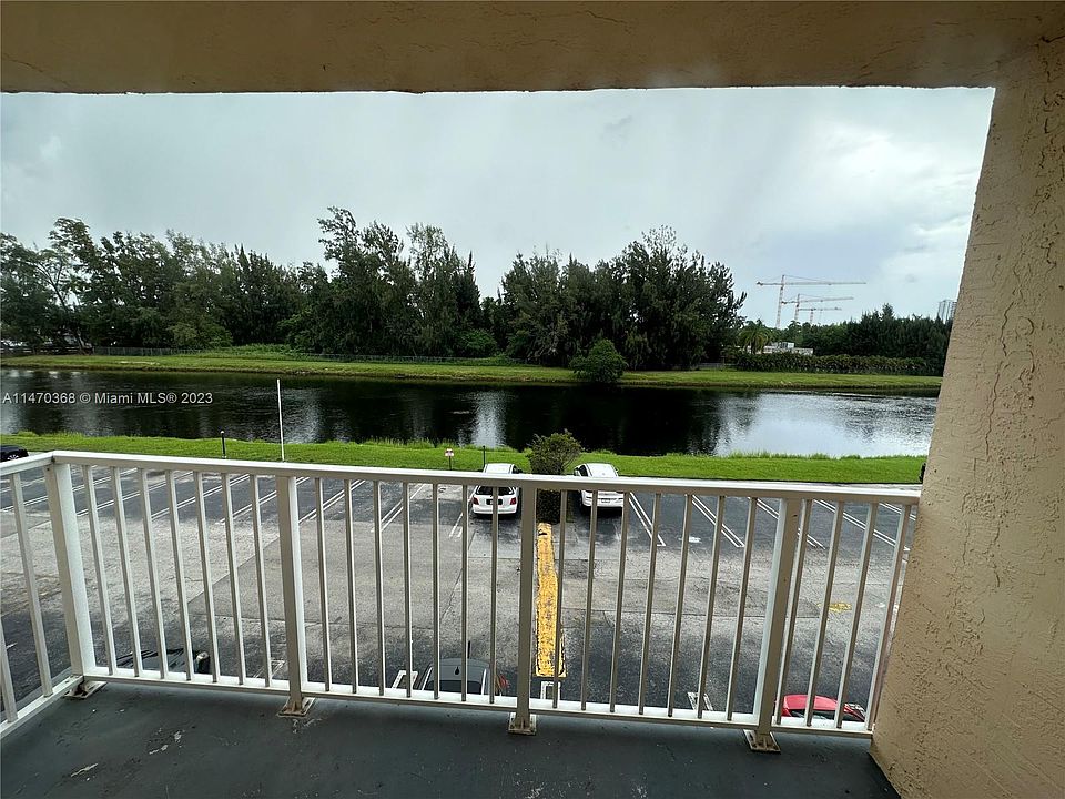 1st image of 16465 NE 22nd Ave APT 313