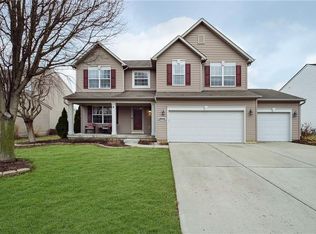18695 Mill Grove Dr, Noblesville, IN 46062
