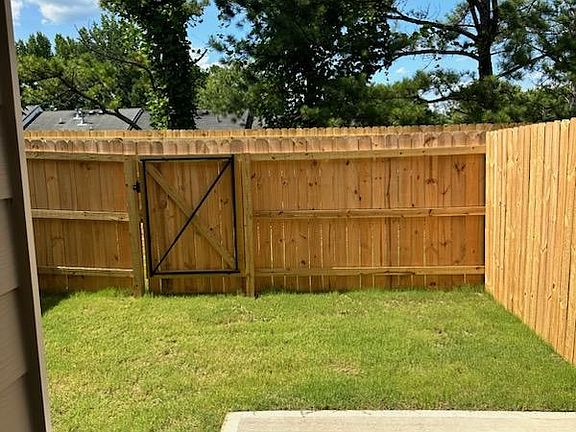5th image of 5828 Calle Vista Dr