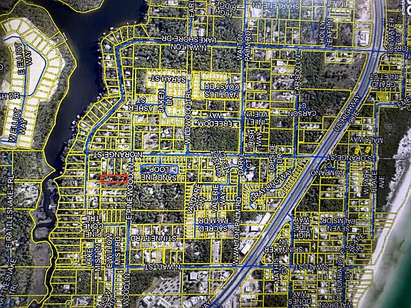 2nd image of 291 E Pinewood Ln