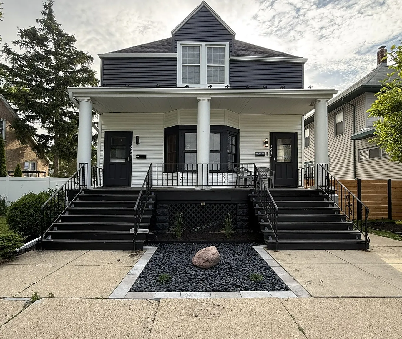 3044 Calwagner St — Photo 2