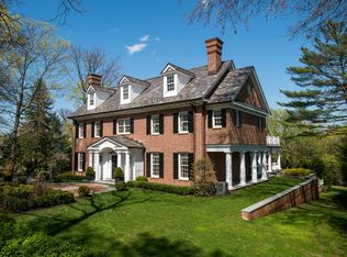 77 Maple Ave, Greenwich, CT 06830