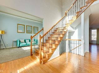 4230 Sherwood Oaks Dr, Decatur, GA 30034