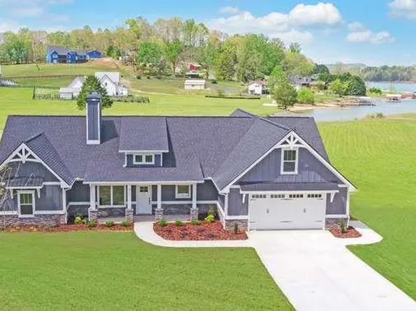 317 Bell Creek Cove Rd, Hiawassee, GA 30546