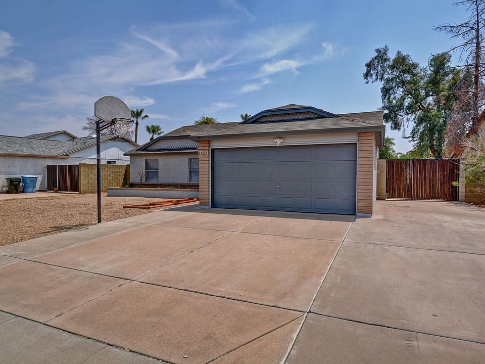 1st image of 125 W Michelle Dr