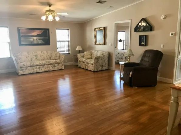 1613 Darrington Ln #819, Lakeland, FL 33801