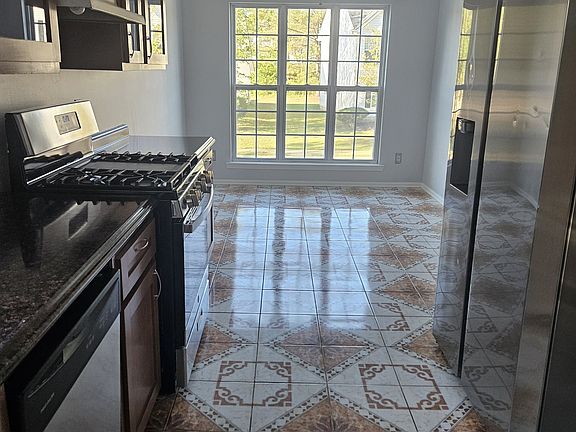 5th image of 6923 Biscayne Blvd