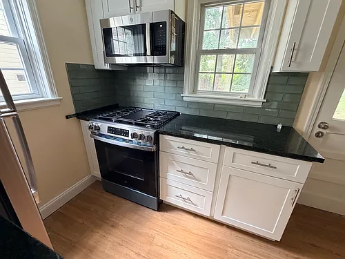 820 Berkeley Ave NW #B Photo 1 820 Berkeley Ave NW #B Photo 1
