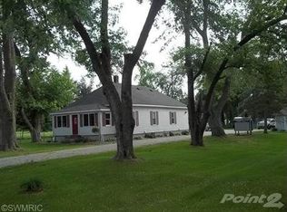 14860 Mead Rd, Buchanan, MI 49107