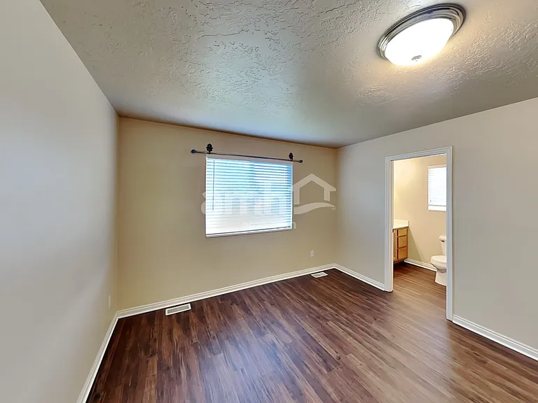 10207 N Forest Creek Dr — Photo 11