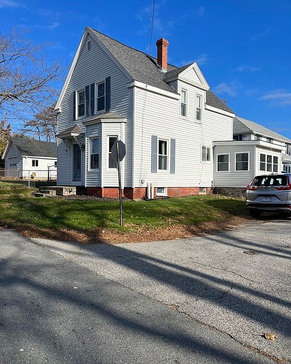 1st image of 17 Pine Ave