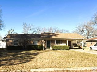 4805 Ridgeway Dr, Texarkana, AR 71854