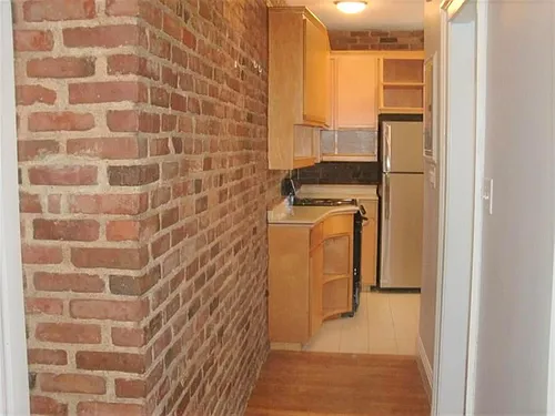 56 Concord Ave Photo 1