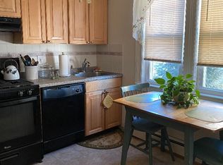 110 Hill St, New Rochelle, NY 10801